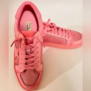 *NEW CONDITION * Vintage Havana hot pink sneakers